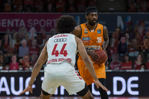 的合作关系 的合作关系